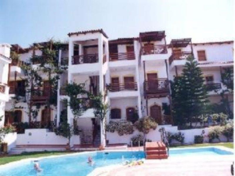 Rena Apartments Goúvai Luaran gambar